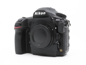 Nikon D850