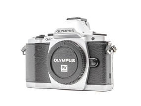 Olympus OM-D E-M5