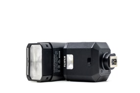 Fujifilm EF-X500 Flash TTL