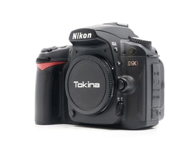 Nikon D90