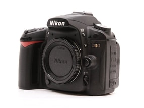 Nikon D90