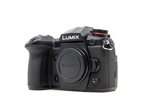 Panasonic Lumix DC-G9