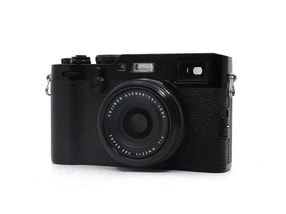 Fujifilm X100F