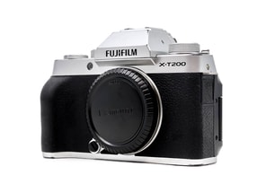 Fujifilm X-T200