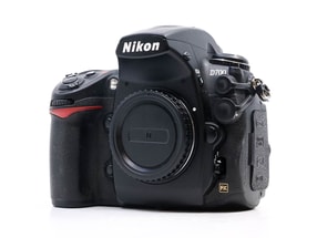 Nikon D700