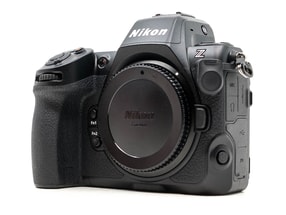 Nikon Z8