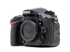 Nikon D7200
