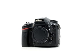Nikon D7100