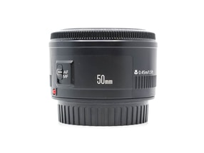 Canon EF 50mm f/1.8 II