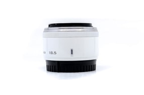 Nikon 1 Nikkor 18.5mm f/1.8
