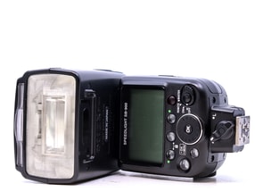 Nikon SB-900 Speedlight