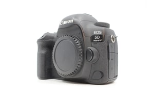 Canon EOS 5D Mark IV