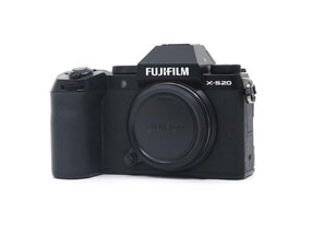 Fujifilm X-S20