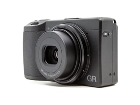 Ricoh GR IIIx HDF