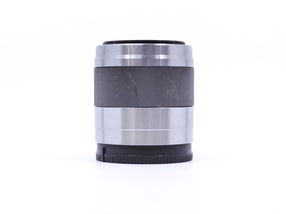 Sony E 50mm f/1.8 OSS