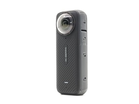 Insta360 X4