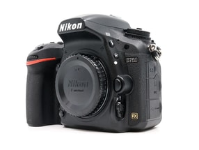 Nikon D750