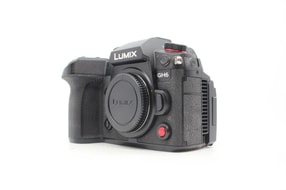 Panasonic Lumix DC-GH6