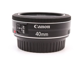 Canon EF 40mm f/2.8 STM