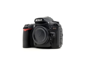 Nikon D90