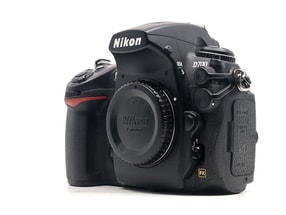 Nikon D700