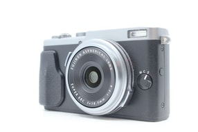 Fujifilm X70