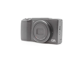 Ricoh GR II
