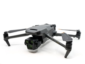 DJI Mavic 3 Pro Cine Premium Combo