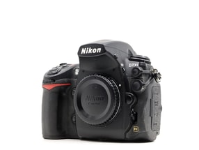 Nikon D700