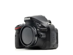 Nikon D5200