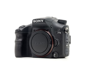 Sony Alpha A77 II