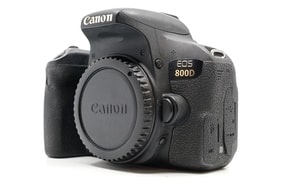 Canon EOS 850D