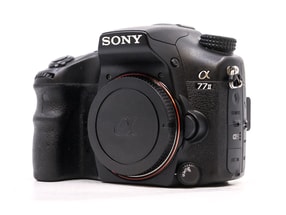Sony Alpha A77 II