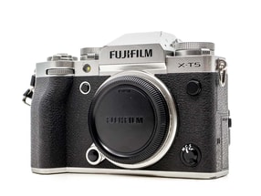 Fujifilm X-T5