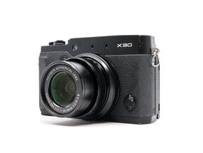 Fujifilm X30