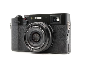 Fujifilm X100V