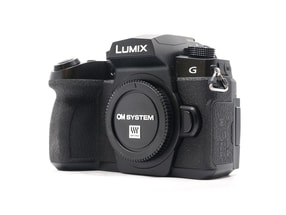 Panasonic Lumix DC-G90