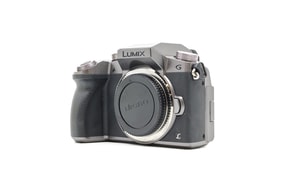 Panasonic Lumix DMC-G7