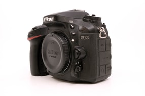 Nikon D7100