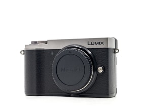 Panasonic Lumix DC-GX9