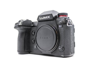 Panasonic Lumix DC-S1