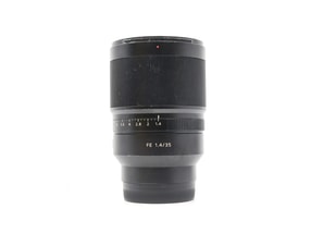 Sony FE 35mm f/1.4 ZA Zeiss Distagon T*