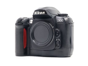 Nikon D100