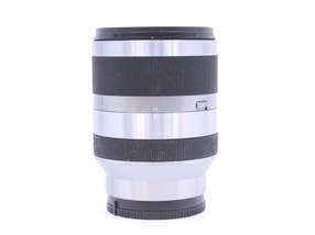 Sony E 18-200mm f/3.5-6.3 OSS