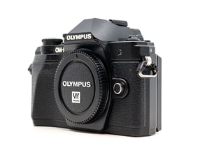 Olympus OM-D E-M10 Mark III