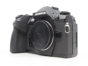 Olympus OM-D E-M1 Mark II