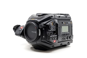 Blackmagic Design URSA Mini Pro G2 4.6K - Canon EF fit