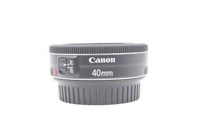 Canon EF 40mm f/2.8 STM