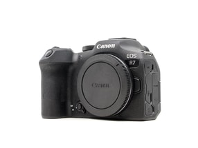 Canon EOS R7