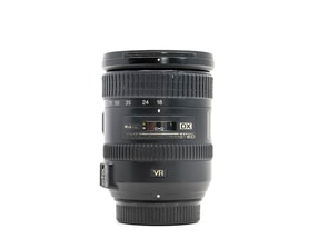 Nikon AF-S DX Nikkor 18-200mm f/3.5-5.6G IF-ED VR II